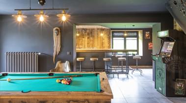               Maisons avec offre de divertissement                                                      