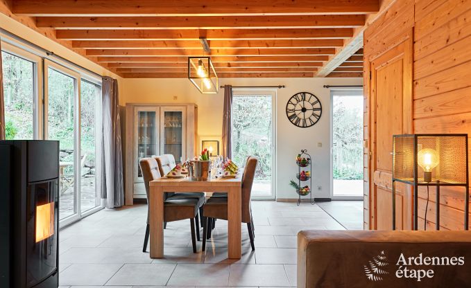 Maison de vacances adapt�e aux familles avec salle de jeux � Alle-sur-Semois, Ardenne