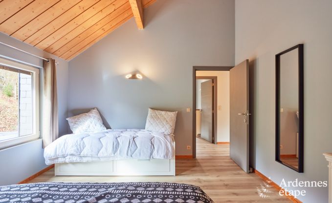 Maison de vacances adapt�e aux familles avec salle de jeux � Alle-sur-Semois, Ardenne
