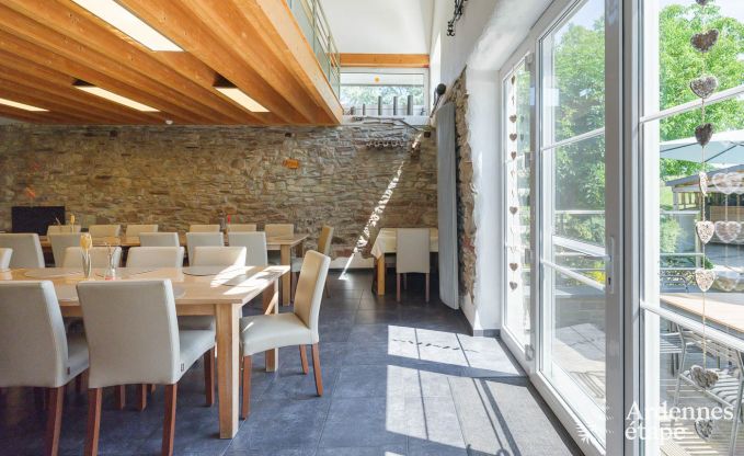 Maison de vacances  Amel pour 30 personnes en Ardenne