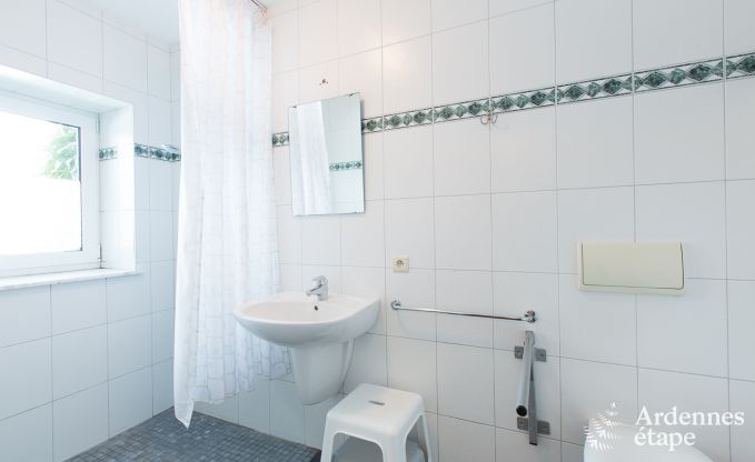 Maison de vacances � Amel pour 30 personnes en Ardenne