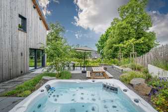 Maison de vacances pour 17 avec jacuzzi et sauna à Amel, Hautes Fagnes