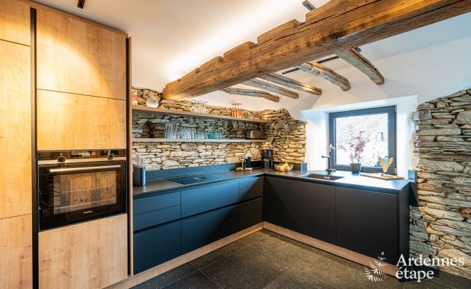 Magnifique maison de vacances avec jacuzzi ext�rieur et sauna � Amel, Hautes Fagnes