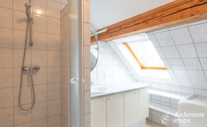 Maison de vacances  Amel pour 30 personnes en Ardenne