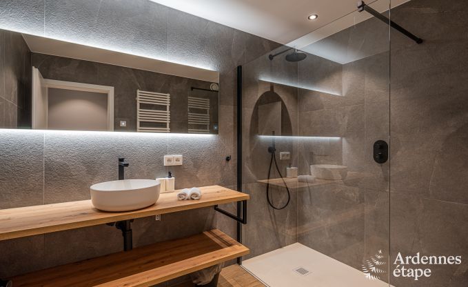 Magnifique maison de vacances avec jacuzzi extrieur et sauna  Amel, Hautes Fagnes