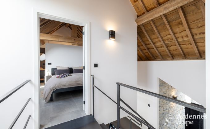 Maison de vacances authentique pour 6 personnes  Anhe avec sauna priv, terrasse couverte et intrieur de luxe