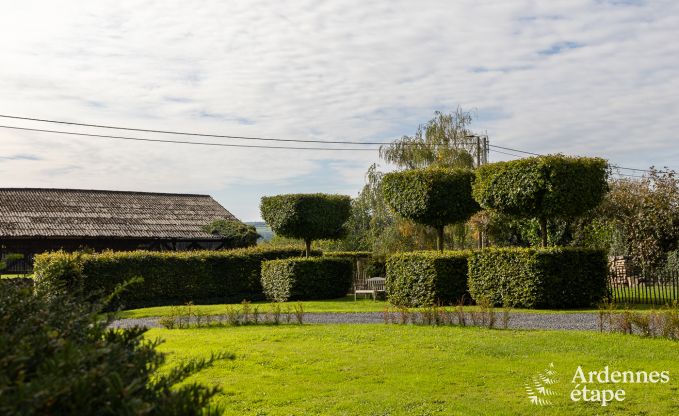 Maison de vacances authentique pour 6 personnes  Anhe avec sauna priv, terrasse couverte et intrieur de luxe