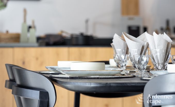 Maison de vacances authentique pour 6 personnes  Anhe avec sauna priv, terrasse couverte et intrieur de luxe