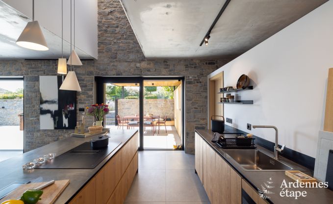 Maison de vacances authentique pour 6 personnes  Anhe avec sauna priv, terrasse couverte et intrieur de luxe