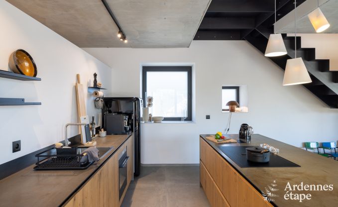 Maison de vacances authentique pour 6 personnes  Anhe avec sauna priv, terrasse couverte et intrieur de luxe