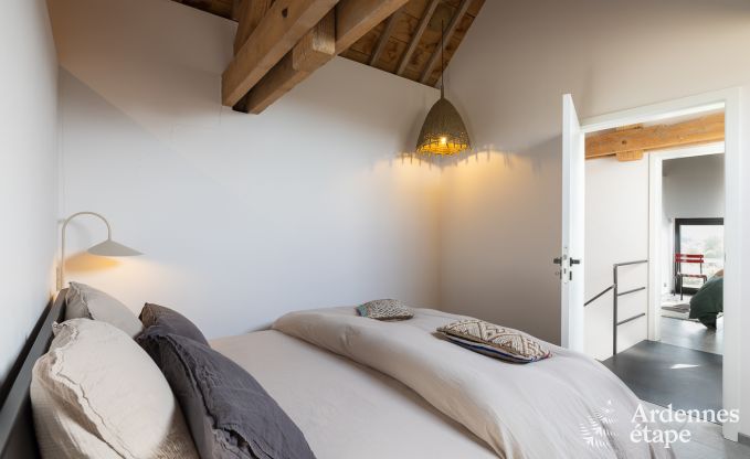 Maison de vacances authentique pour 6 personnes  Anhe avec sauna priv, terrasse couverte et intrieur de luxe