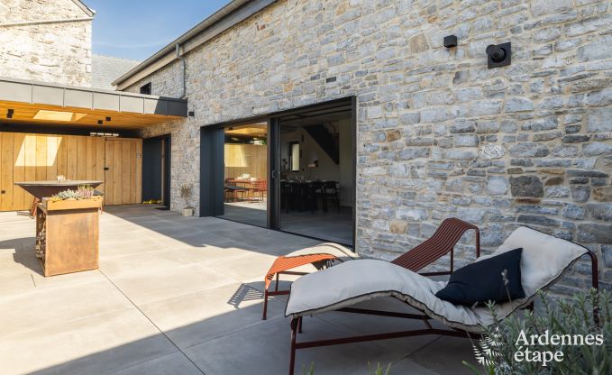 Maison de vacances authentique pour 6 personnes  Anhe avec sauna priv, terrasse couverte et intrieur de luxe