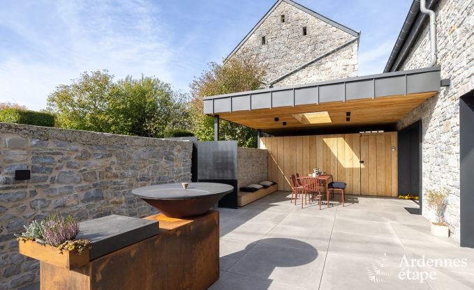 Maison de vacances authentique pour 6 personnes  Anhe avec sauna priv, terrasse couverte et intrieur de luxe