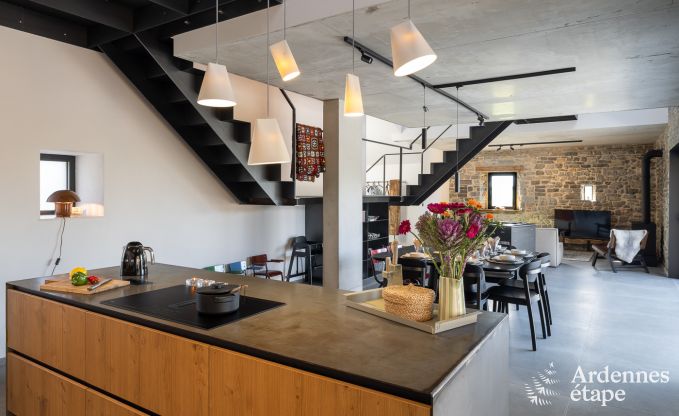 Maison de vacances authentique pour 6 personnes  Anhe avec sauna priv, terrasse couverte et intrieur de luxe