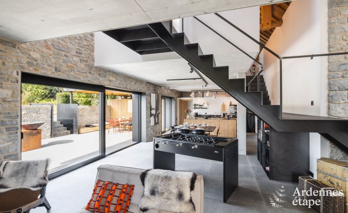 Maison de vacances authentique pour 6 personnes  Anhe avec sauna priv, terrasse couverte et intrieur de luxe