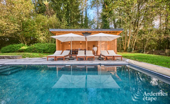 Villa de luxe avec piscine et court de tennis pour 14 personnes  Anhe, situe dans la valle de la Moligne