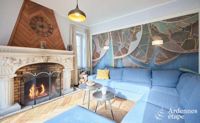 Villa de luxe avec piscine et court de tennis pour 14 personnes  Anhe, situe dans la valle de la Moligne