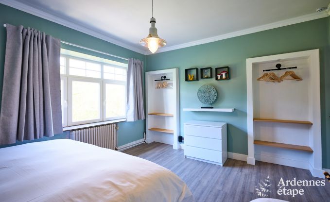 Villa de luxe avec piscine et court de tennis pour 14 personnes � Anh�e, situ�e dans la vall�e de la Molign�e