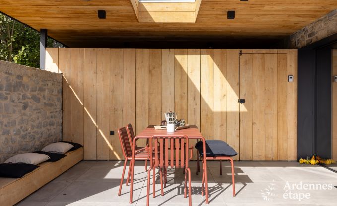 Maison de vacances authentique pour 6 personnes  Anhe avec sauna priv, terrasse couverte et intrieur de luxe