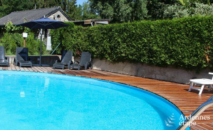 Charmante maison de vacances � Anthisnes : 8 personnes, piscine chauff�e, 4 chambres, chien admis