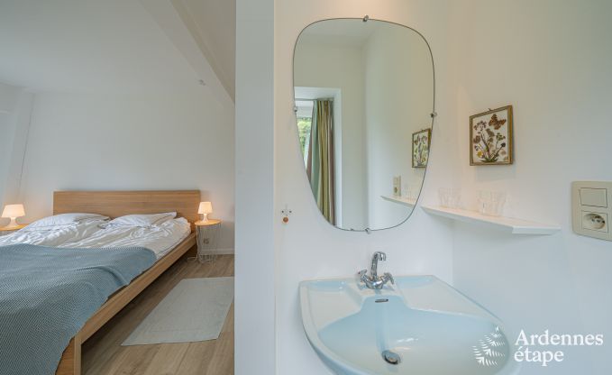 Grande villa  Assesse, 9 personnes avec 5 chambres et votre propre parc