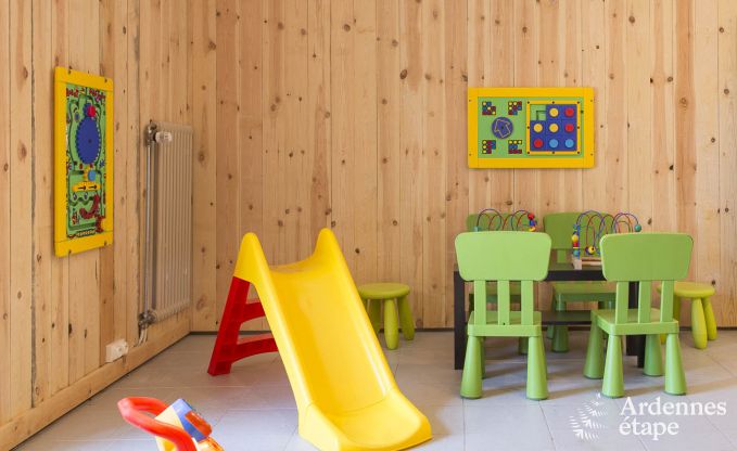 Ch�teau � Aubel pour 28 personnes en Ardenne