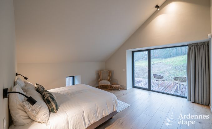 Grande maison de vacances  Aubel au bord de l'eau : idale pour 30 personnes avec piscine, billard et grands espaces