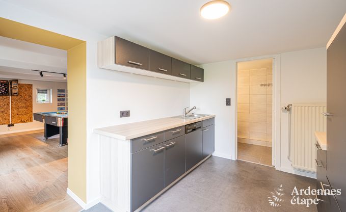 Villa de Luxe � Aubel pour 18 personnes en Ardenne
