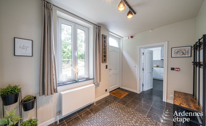Villa de Luxe � Aubel pour 18 personnes en Ardenne