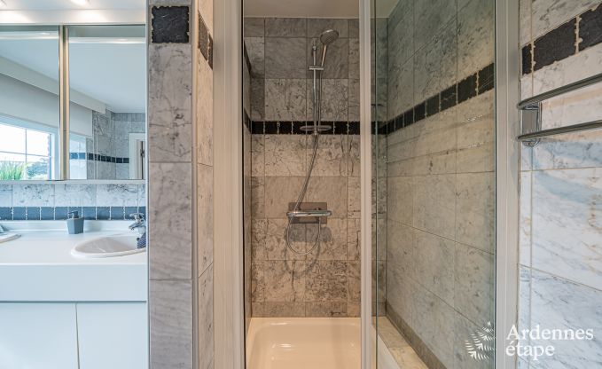 Villa de Luxe � Aubel pour 13 personnes en Ardenne