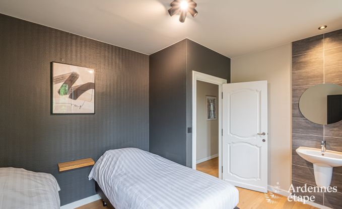 Villa de Luxe � Aubel pour 13 personnes en Ardenne