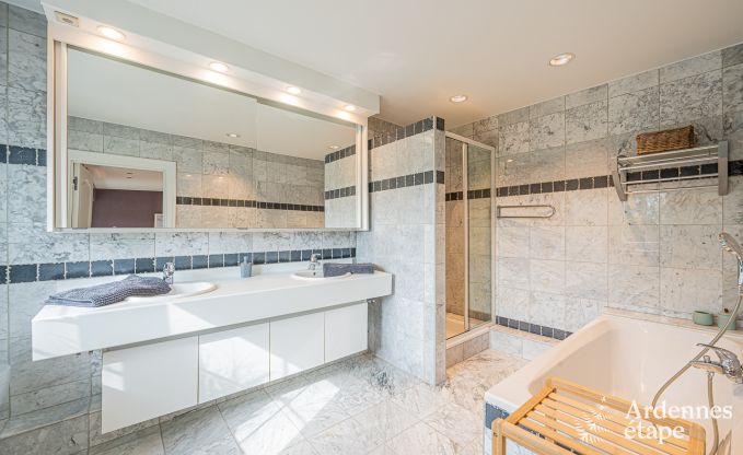 Villa de Luxe � Aubel pour 13 personnes en Ardenne