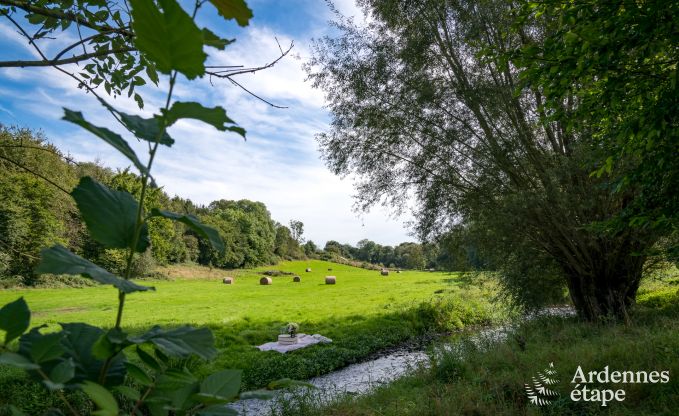 Grande maison de vacances  Aubel au bord de l'eau : idale pour 30 personnes avec piscine, billard et grands espaces