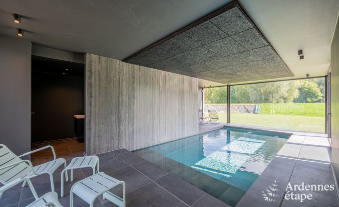 Grande maison de vacances au bord de l'eau � Aubel pour 21 personnes avec 9 chambres et salles de bains, piscine int�rieure et jardin priv�