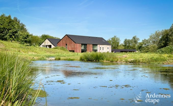 Grande maison de vacances au bord de l'eau � Aubel pour 21 personnes avec 9 chambres et salles de bains, piscine int�rieure et jardin priv�