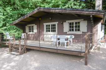 Chalet en bois au bord d'Amblève pour 4 personnes près d'Aywaille