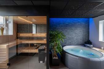 Loft romantique avec bien-être à Aywaille avec sauna, jacuzzi et jardin privé