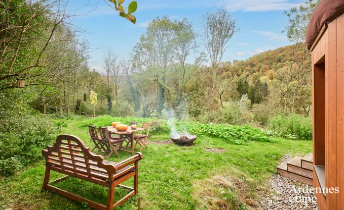 Grande yourte pour 4 personnes � Aywaille avec poele � pellets et jardin priv� avec terrasse