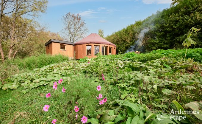 Grande yourte pour 4 personnes � Aywaille avec poele � pellets et jardin priv� avec terrasse