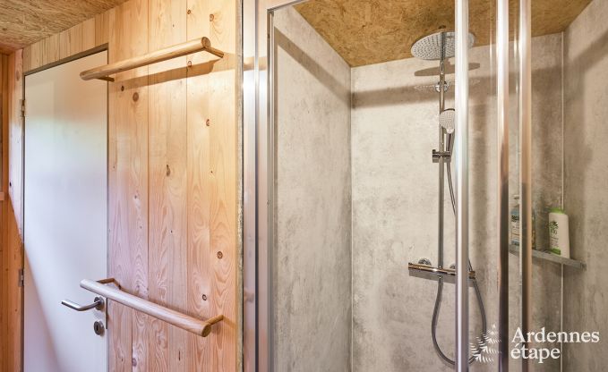 Grande yourte pour 4 personnes � Aywaille avec poele � pellets et jardin priv� avec terrasse