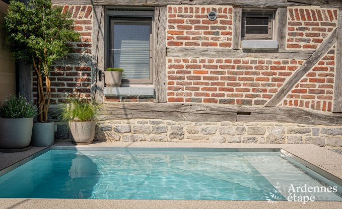 Maison de vacances luxueuse  Baillonville pour 6 personnes avec wellness et piscine chauffe