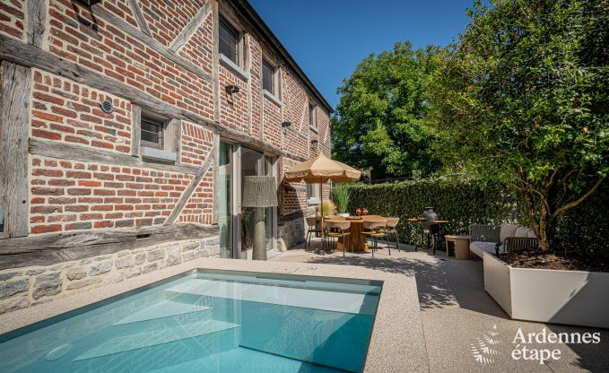 Maison de vacances luxueuse  Baillonville pour 6 personnes avec wellness et piscine chauffe