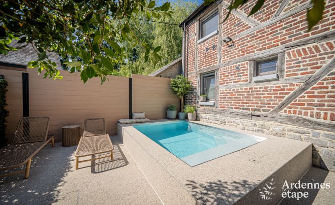 Maison de vacances luxueuse  Baillonville pour 6 personnes avec wellness et piscine chauffe