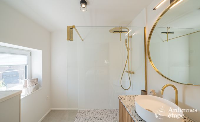 Maison de vacances luxueuse  Baillonville pour 6 personnes avec wellness et piscine chauffe