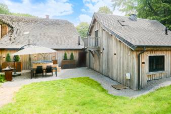 Maison de vacances charmante  Bastogne pour 4 personnes avec jardin et bain d'eau chaude