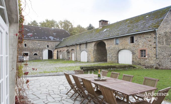 Superbe maison de vacances pour 22 personnes à Bastogne