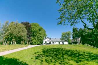 Gîte avec wellness, pour 12 personnes, à louer en Ardenne (Bastogne)