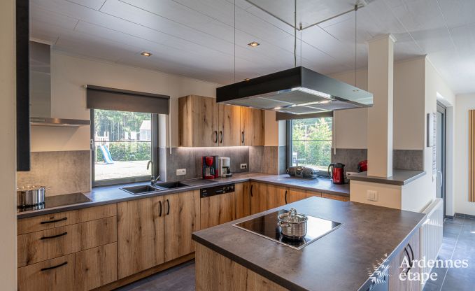 Maison de vacances � Bastogne pour 28 personnes en Ardenne