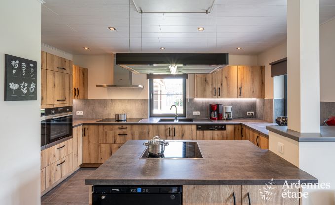 Maison de vacances � Bastogne pour 28 personnes en Ardenne