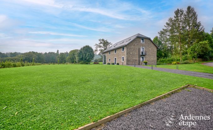 Maison de vacances � Bastogne : maison de vacances authentique pour 16 personnes avec des �quipements modernes en Ardenne